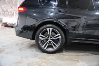 2019 BMW X7 xDrive50i M SPORT