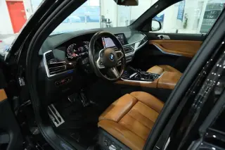 2019 BMW X7 xDrive50i M SPORT
