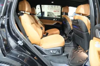 2019 BMW X7 xDrive50i M SPORT