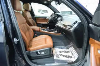 2019 BMW X7 xDrive50i M SPORT LINE