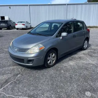 2009 Nissan Versa 1.8 S