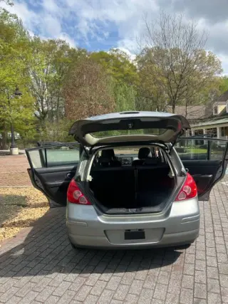 2009 Nissan Versa 1.8 S