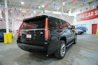 2016 CADILLAC Escalade Luxury Collection