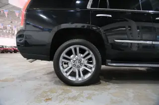 2016 CADILLAC Escalade Luxury Collection