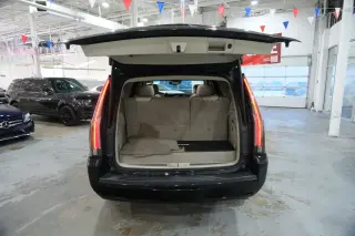 2016 CADILLAC Escalade Luxury Collection