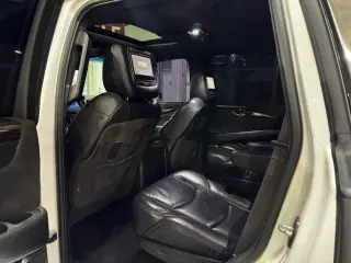 2017 CADILLAC Escalade Platinum