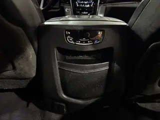 2017 CADILLAC Escalade Platinum