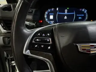 2017 CADILLAC Escalade Platinum