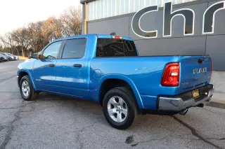 2025 RAM 1500 Big Horn 4x4 Crew Cab 5'7 Box