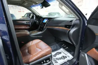 2018 CADILLAC Escalade Premium Luxury