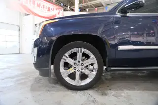 2018 CADILLAC Escalade Premium Luxury