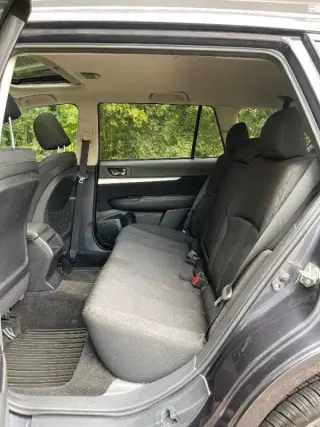 2011 Subaru Outback 2.5i Premium