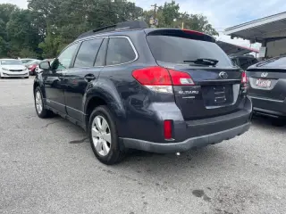 2011 Subaru Outback 2.5i Premium