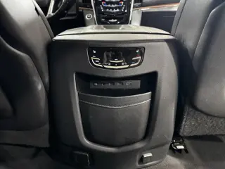 2019 CADILLAC Escalade ESV Luxury