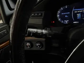 2019 CADILLAC Escalade ESV Luxury