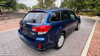 2011 Subaru Outback 2.5i Premium