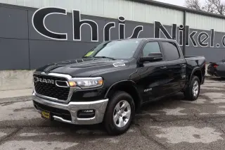 2025 RAM 1500 Big Horn 4x4 Crew Cab 5'7 Box