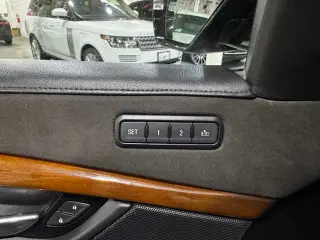 2018 CADILLAC Escalade ESV Luxury