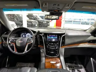 2018 CADILLAC Escalade ESV Luxury