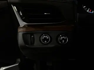 2018 CADILLAC Escalade ESV Luxury