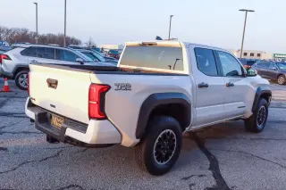 2025 Toyota Tacoma 4WD TRD Off Road Double Cab 5' Bed AT