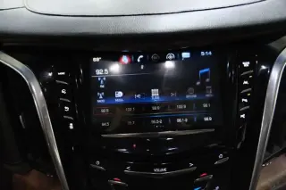 2019 CADILLAC Escalade ESV Luxury 1SB