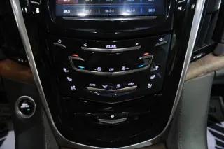 2019 CADILLAC Escalade ESV Luxury 1SB
