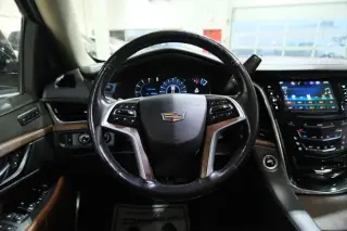 2019 CADILLAC Escalade ESV Luxury 1SB