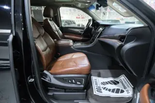 2019 CADILLAC Escalade ESV Luxury 1SB