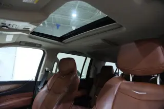 2019 CADILLAC Escalade ESV Luxury 1SB
