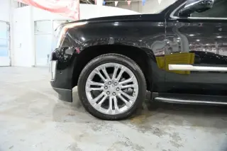 2019 CADILLAC Escalade ESV Luxury 1SB