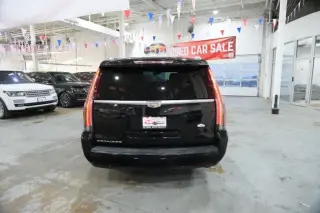 2019 CADILLAC Escalade ESV Luxury 1SB