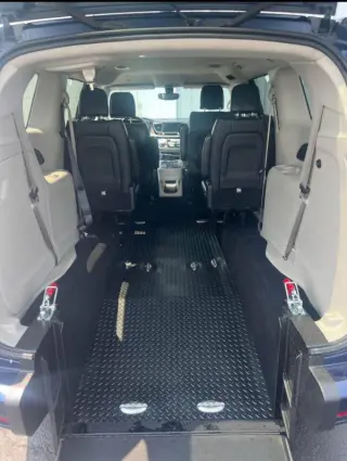 2020 Chrysler Voyager LXi