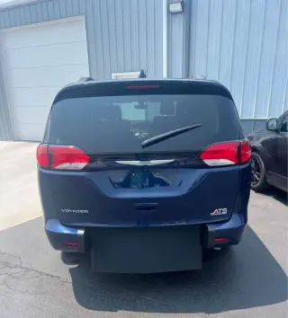 2020 Chrysler Voyager LXi