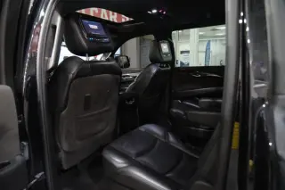 2017 CADILLAC Escalade ESV Platinum