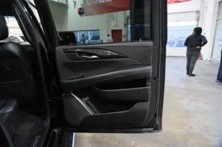 2017 CADILLAC Escalade ESV Platinum