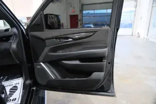 2017 CADILLAC Escalade ESV Platinum