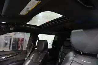 2017 CADILLAC Escalade ESV Platinum
