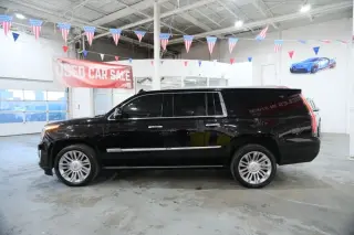 2017 CADILLAC Escalade ESV Platinum