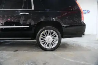 2017 CADILLAC Escalade ESV Platinum