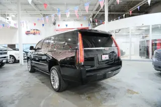 2017 CADILLAC Escalade ESV Platinum