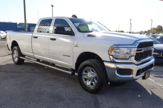 2022 RAM 3500 Tradesman 4x4 Crew Cab 8' Box