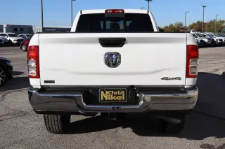 2022 RAM 3500 Tradesman 4x4 Crew Cab 8' Box