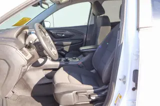 2024 GMC Terrain FWD 4dr SLE