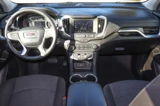 2024 GMC Terrain FWD 4dr SLE