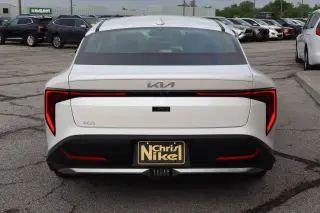 2025 Kia K4 LXS FWD