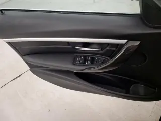 BMW 3 Series 2018 330e iPerformance 4dr Sedan