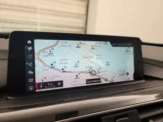 BMW 3 Series 2018 330e iPerformance 4dr Sedan