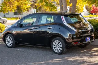 2015 Nissan LEAF S