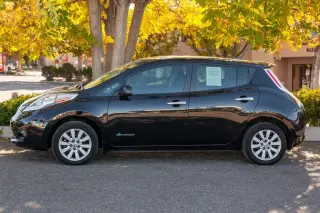 2015 Nissan LEAF S